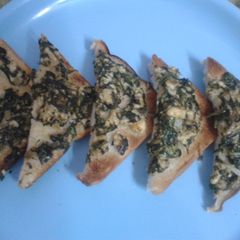 A picture of Spinach sandwich.