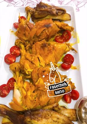 عکسی از دستور مرغ زعفرونی