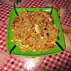 A picture of Bhujia bhel (easy street style snacks).