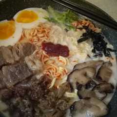 A picture of Hakata Ramen rumahan/ramen susu.