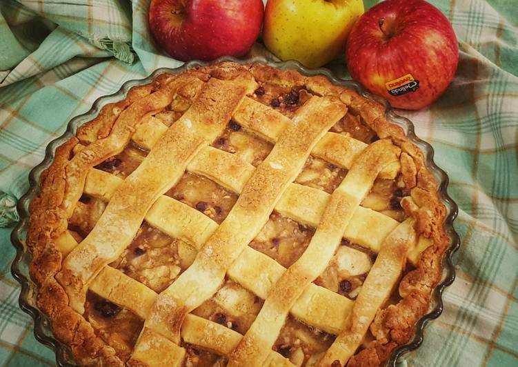 Crostata di farro alle mele e crema di limone