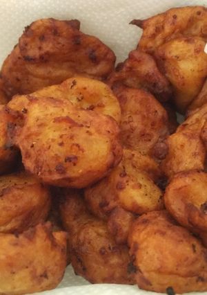 A picture of Cheesy Banana Bombs.