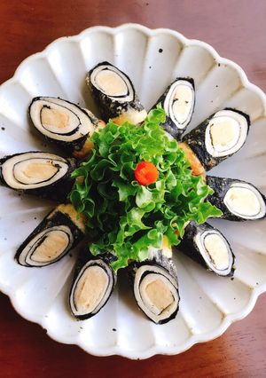Hình của món Sandwich cuộn rong biển chiên giòn.