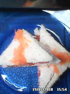 A picture of Simple bread and vegetable toast.