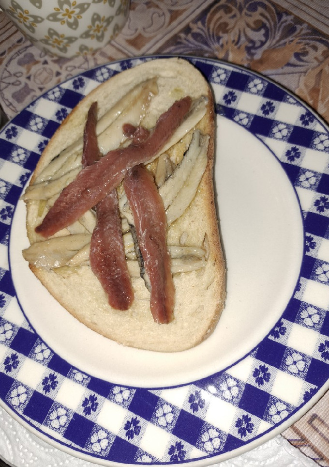 Una foto de Tostada Cántabra
