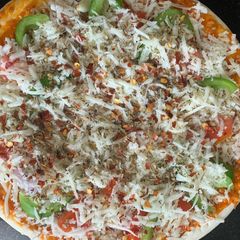A picture of Easy and quick homemade pizza.