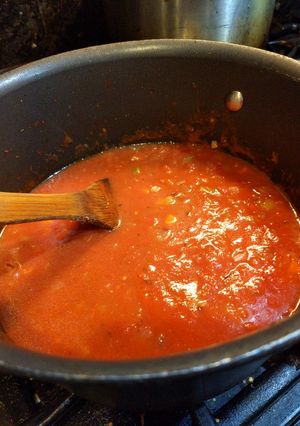A picture of Tomato soup.