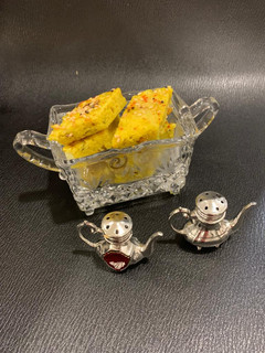 ઢોકળાં (Dhokla Recipe In Gujarati) રેસીપી મુખ્ય ફોટો