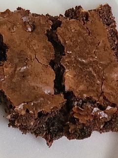 A picture of Gooey brownies.