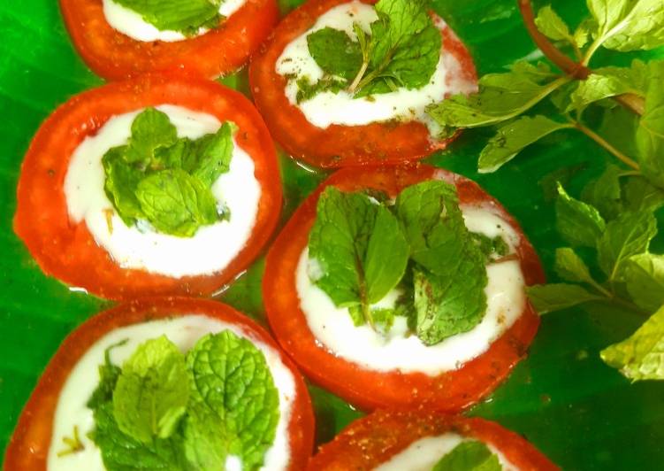 Steps to Make Tomato Mint Salad