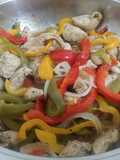 Pechuga con morrones