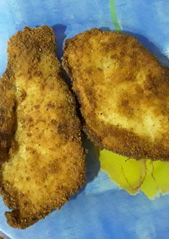 Una foto de Pechuga de pollo empanada
