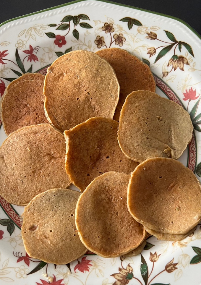 Una foto de Tortitas de lenteja dulces sin huevo (BLW)