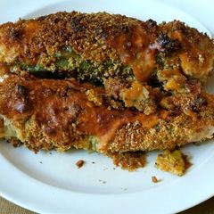 A picture of Stuffed Red Hot New Mexico Green Chile, Bajji.