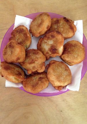 A picture of Banana Patties.