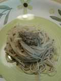 Spaghetti capperi ed acciughe