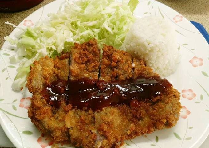 Chuletas de cerdo al estilo japonés Receta de toniru- Cookpad