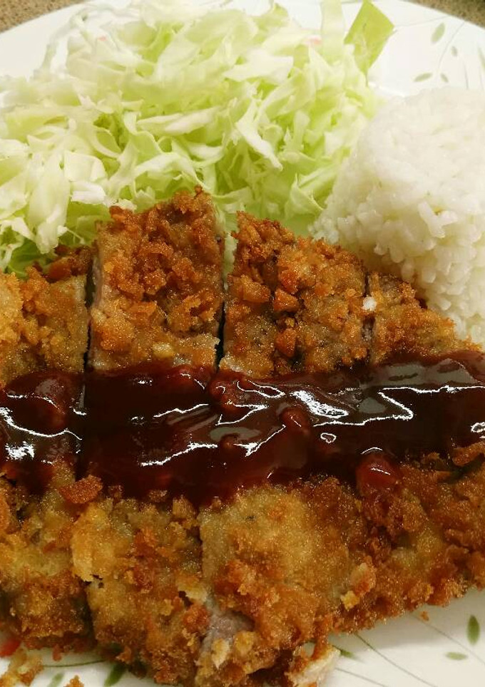 Una foto de Chuletas de cerdo al estilo japonés