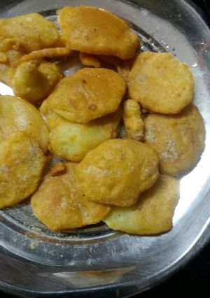 A picture of Potato pakode.