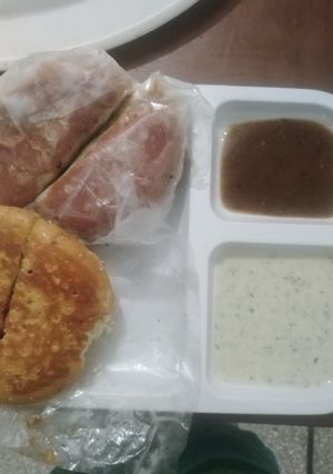A picture of Thailey wala Burger Bun. 🍔.