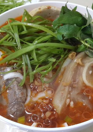 Hình của món Bún bò Huế.