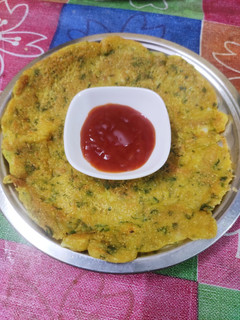 ગાર્લિક વ્હીટ પરોઠા (Garlic Wheat Paratha Recipe In Gujarati) રેસીપી મુખ્ય ફોટો
