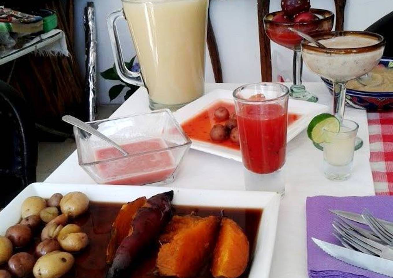 Camote, papas y yuca con miel de magey