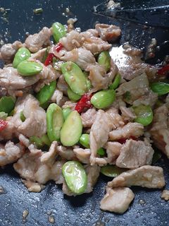 รูปของ หมูผัดกะปิสะตอ