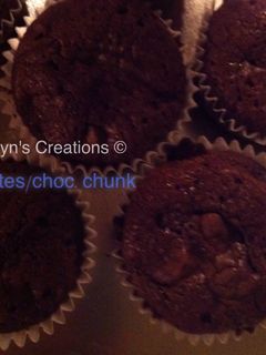 A picture of Brownie Bites (with Chocolate Chunks!).