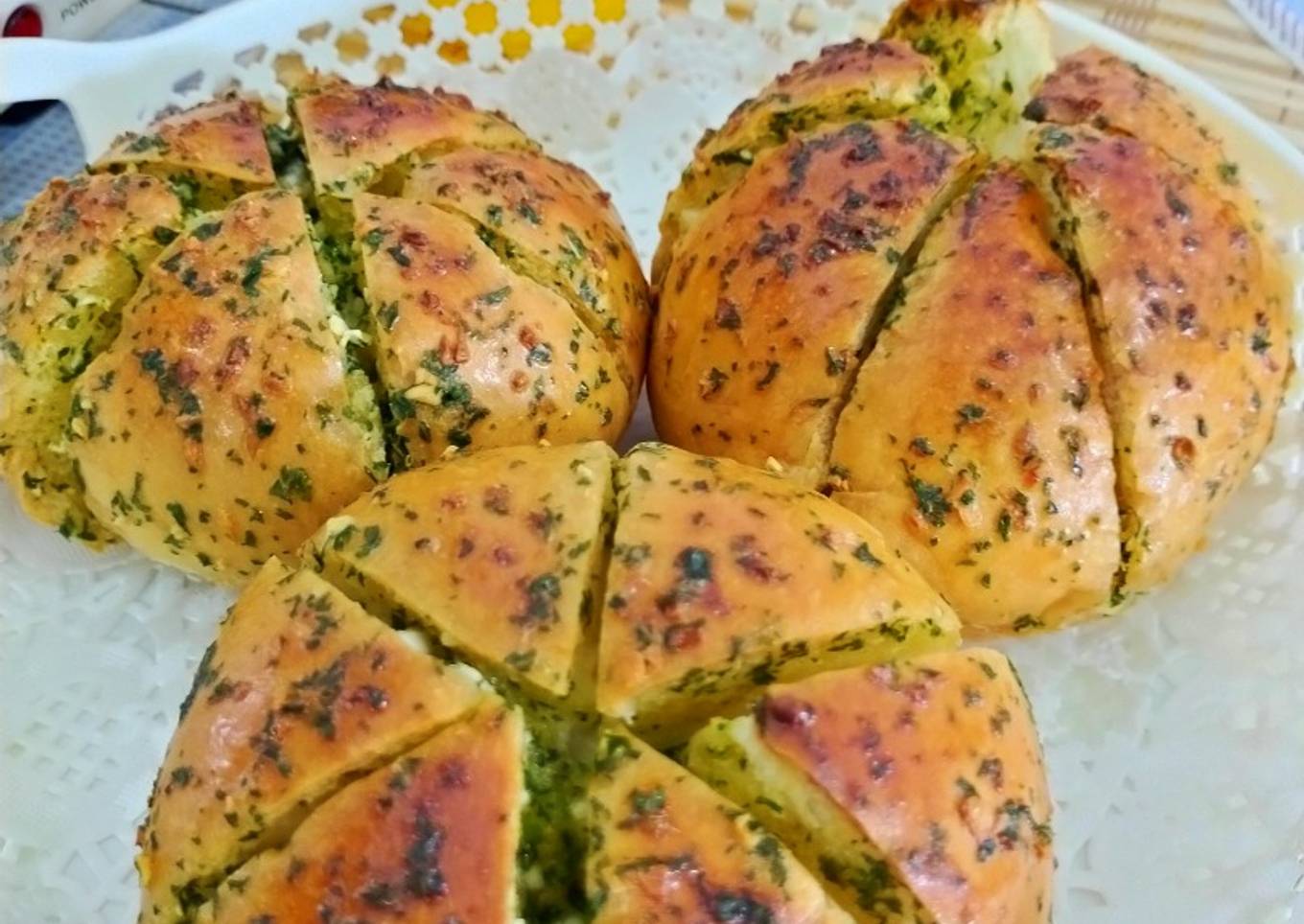 Korean Garlic Cheese Bread