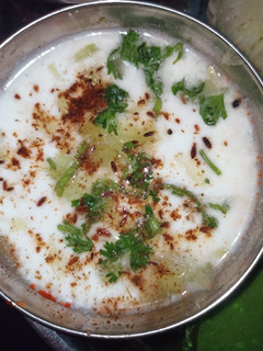 खीरे का रायता (kheere ka raita recipe in Hindi) रेसिपी मुख्य फोटो
