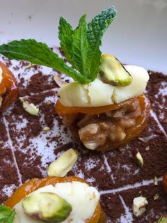 A picture of Apricot Walnut Candy.