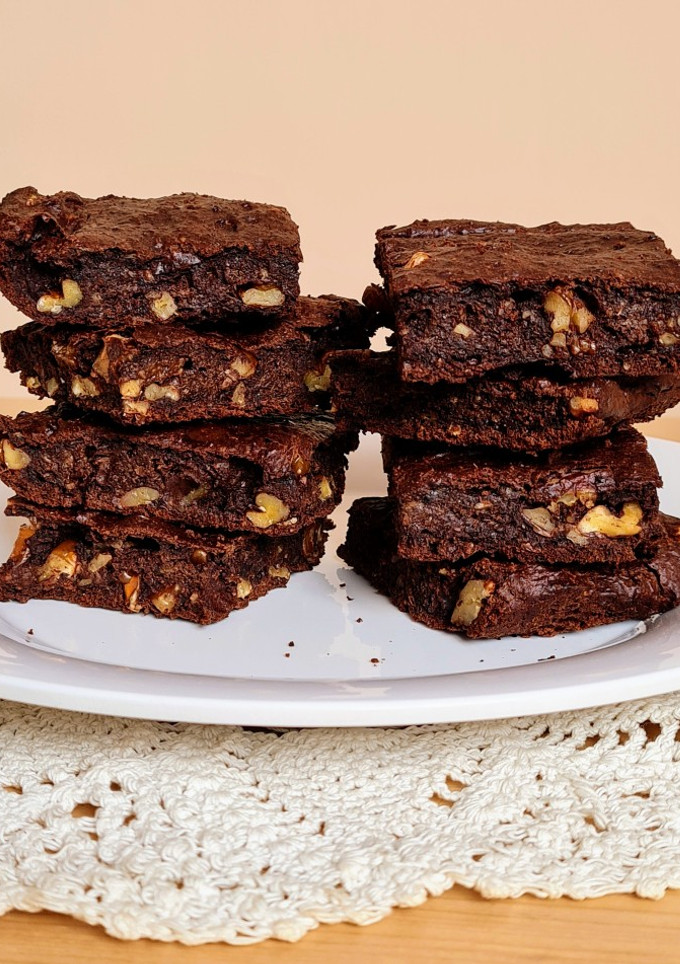 Una foto de Brownie saludable sin azúcares agregados ni edulcorantes 🍫