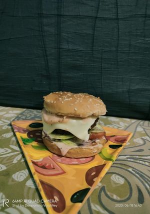 A picture of Veg burger.