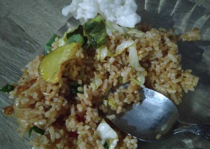 Langkah Mudah Membuat Resep Nasi Goreng Daun Jeruk