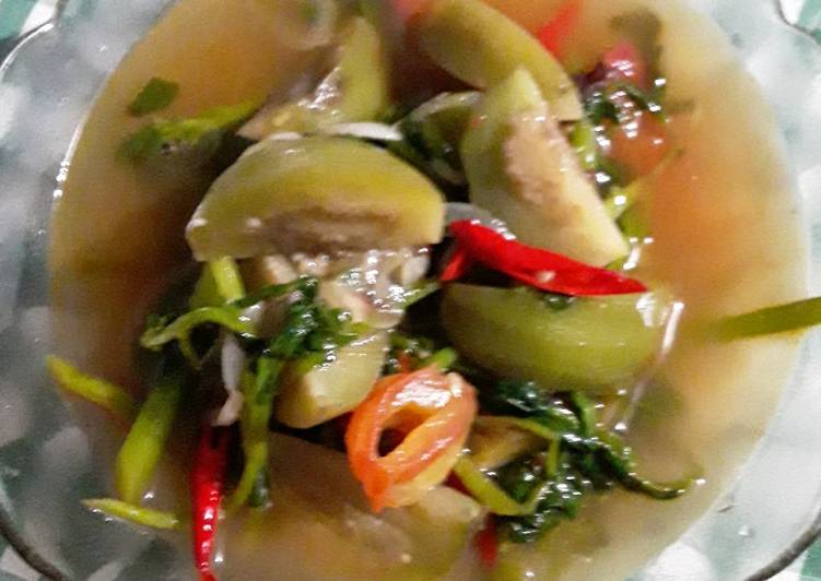 Tumis Sayur Parit, Terong bulat
