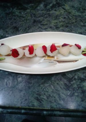 A picture of Nariyal ke ladoo.