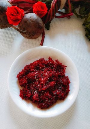 चुकंदर हलवा(Chukunder ka halwa recipe in Hindi) रेसिपी मुख्य फोटो