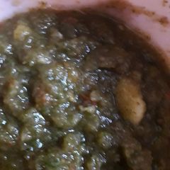 A picture of Dhaniya ke chutney.