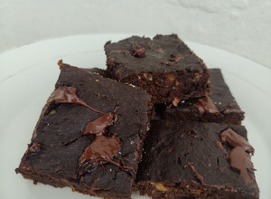 Una foto de Brownies Saludables Fit con Banana 🍌
