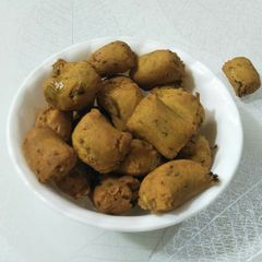 A picture of Gatta Mathri.