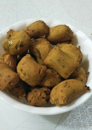 A picture of Gatta Mathri.