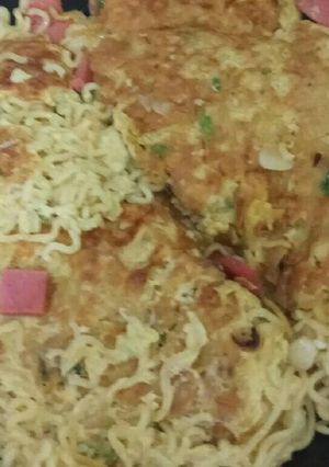 Foto resep Martabak Mie Daging Asap