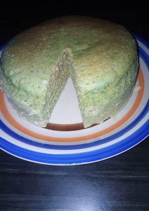 A picture of Homemade spongecake.