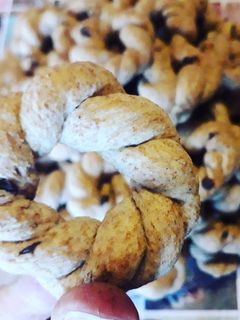 Foto di Taralli olio&vino con cannella e cioccolato (versione natalizia)