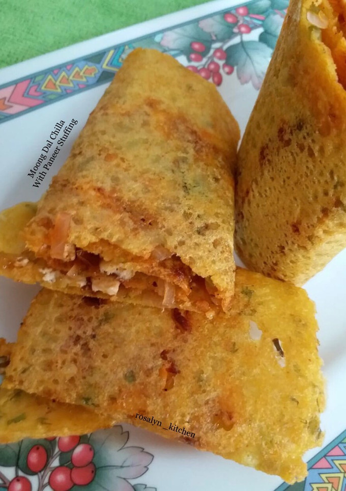 A picture of Moong Dal Chilla With Paneer Stuffing.