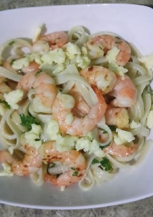 Una foto de Spaghetti con camarones