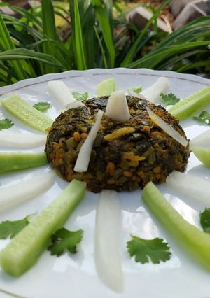मूली पत्ते की सब्जी (mooli patte ki sabzi recipe in Hindi) रेसिपी मुख्य फोटो