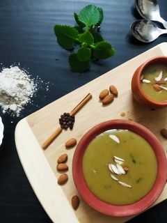 બાજરી ની રાબ (Bajari ni Raab Recipe in gujarati) રેસીપી મુખ્ય ફોટો