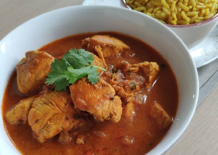 Cara Gampang Membuat Chicken Jalfrezi With Pilau Rice yang Sempurna